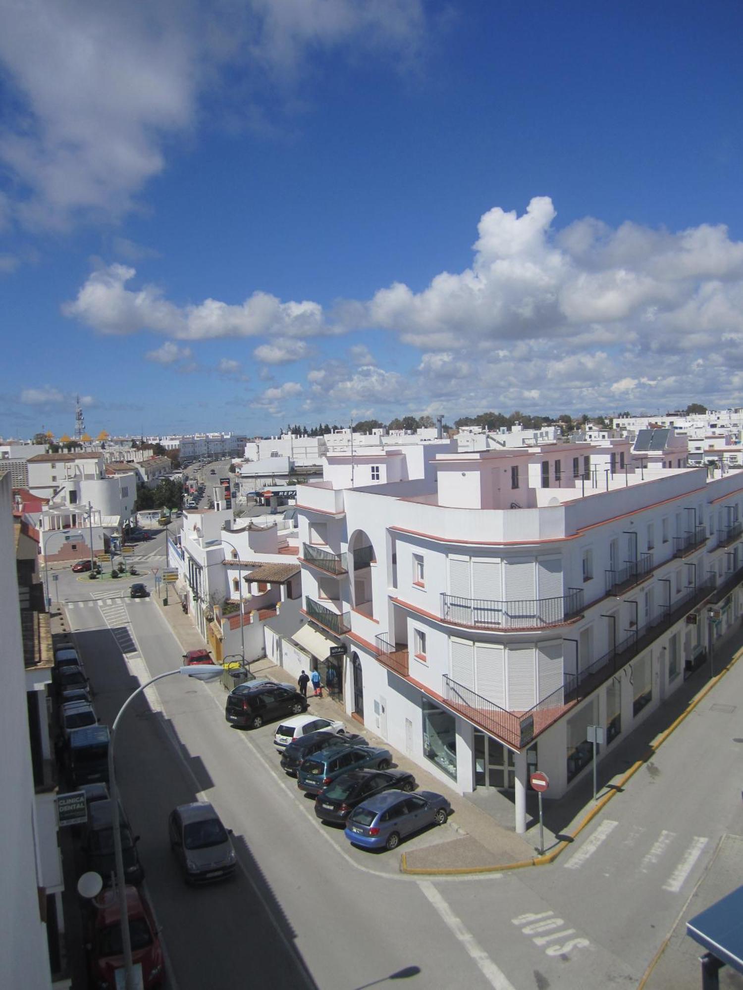 Hostal La Conilena โกนิล เด ลาฟรอนเตรา ภายนอก รูปภาพ